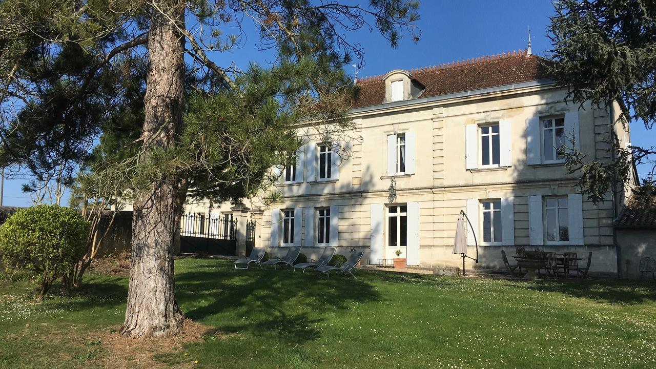 Chateau Magondeau Saillans  Eksteriør bilde